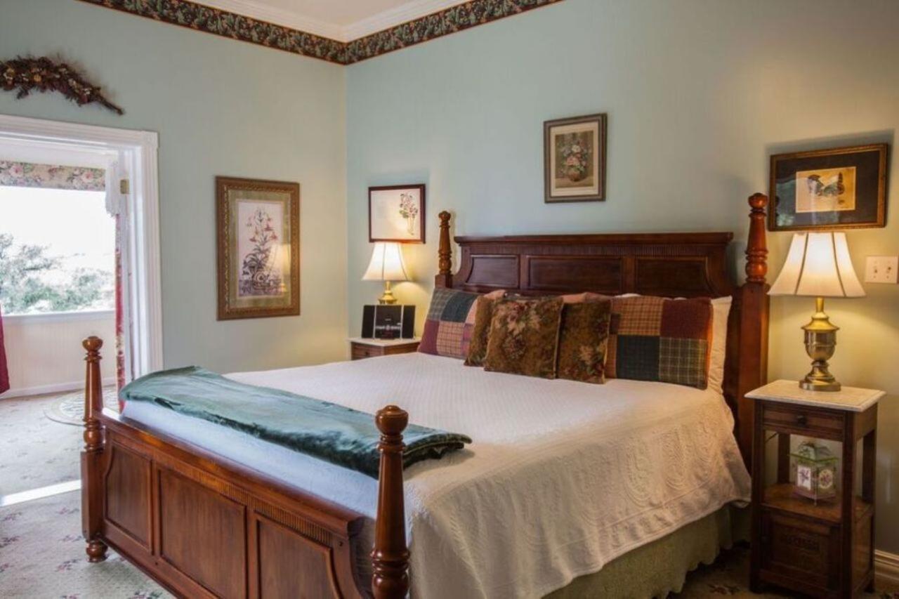 Rose Hill Retreat Aaa Four Diamond Inn Stonewall Kültér fotó